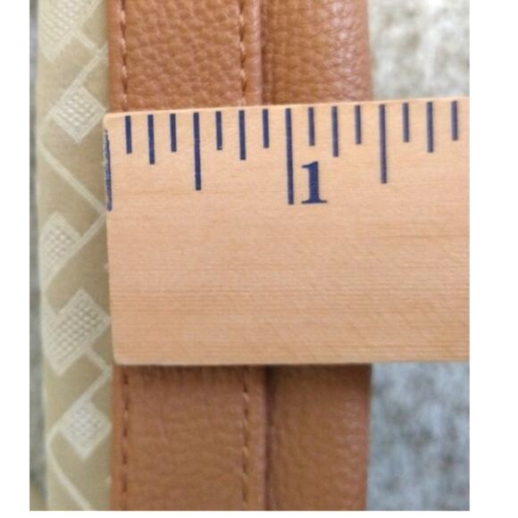 Tommy Hilfiger Triple Zip Crossbody Bag Beige Red White Navy Pre-Owned - Picture 12 of 12